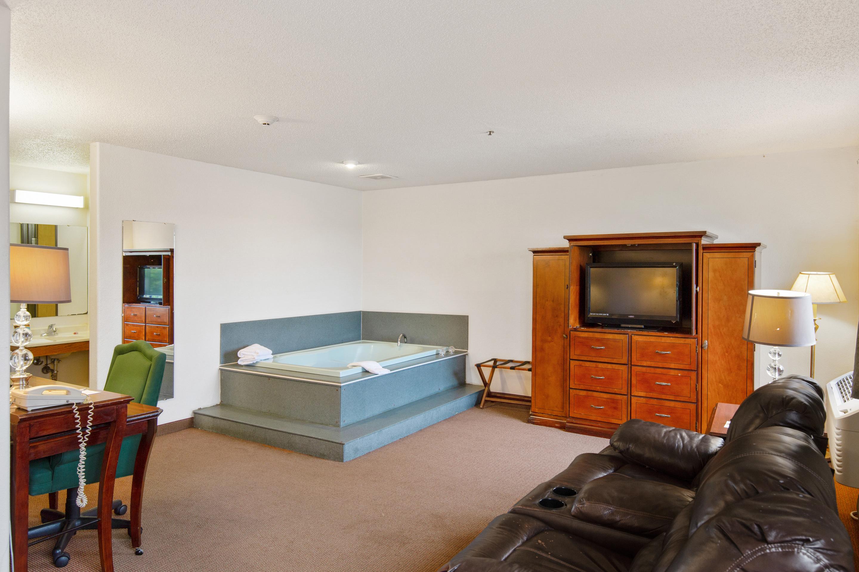 Oyo I-94 Hotel 2*