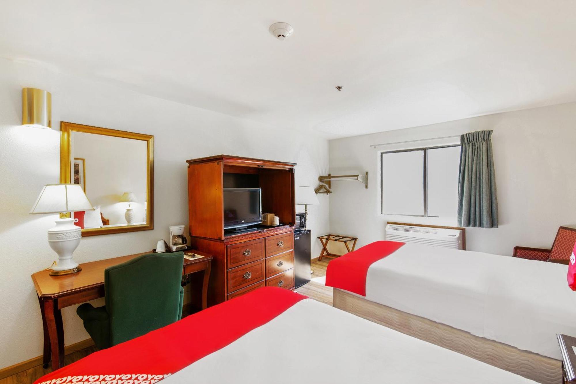 Hotel Oyo I-94 Portage